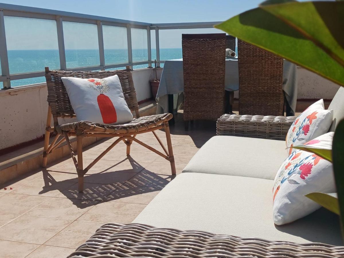 Appartement Precioso Atico Frente Al Mar Reformado 2025